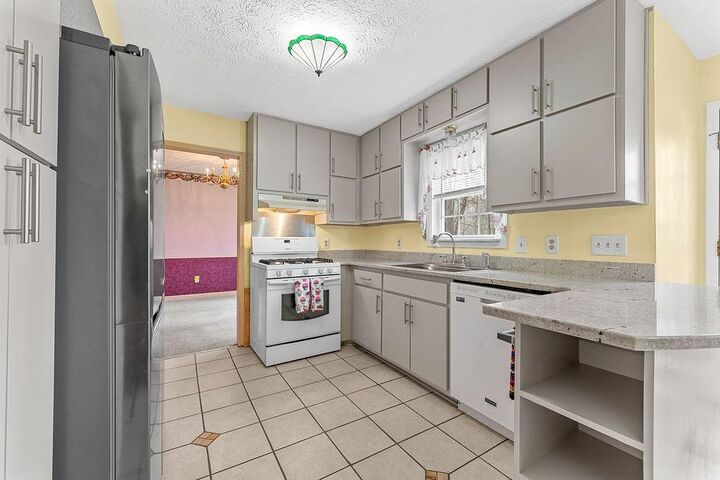 Property Photo: 120 Chateau Circle GA 30215