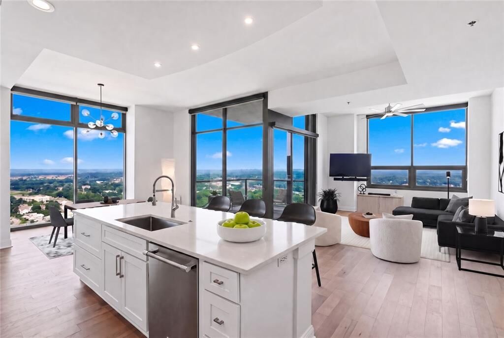 Property Photo: 270 17th Street NW 4308 GA 30363