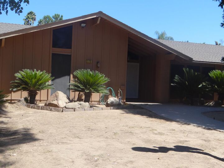 Property Photo: 2712 W Mesa Avenue CA 93711