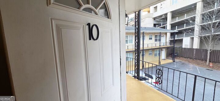 Property Photo:  21 Delmont Drive 2  GA 30305 