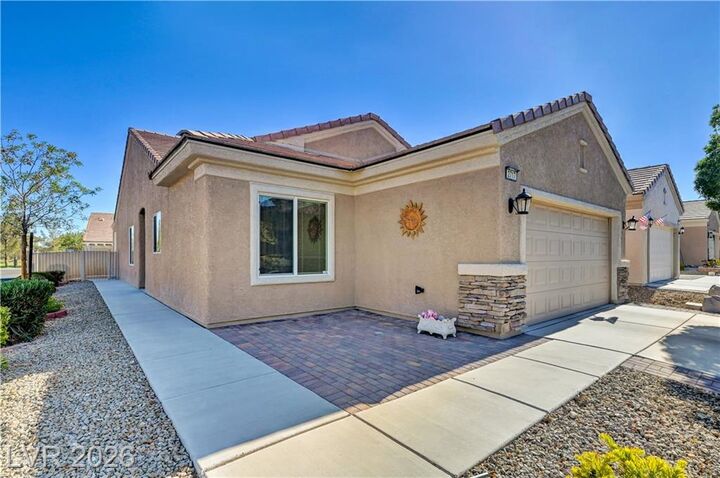 Property Photo:  2717 Willow Wren Drive  NV 89084 