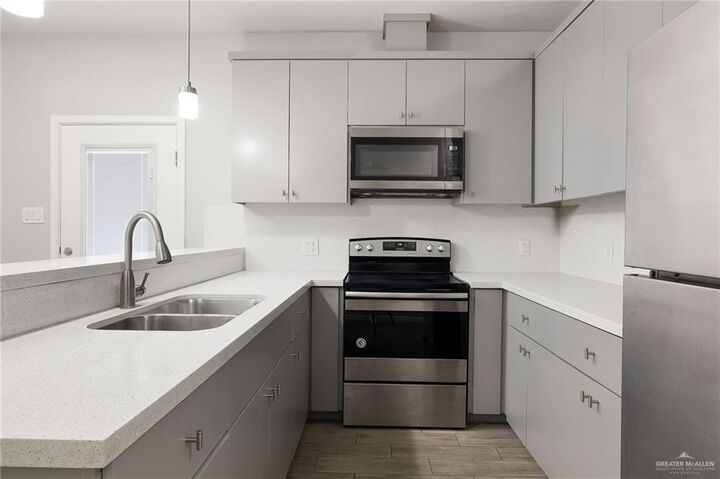 Property Photo: 4709 Magnolia Avenue 1 TX 78501