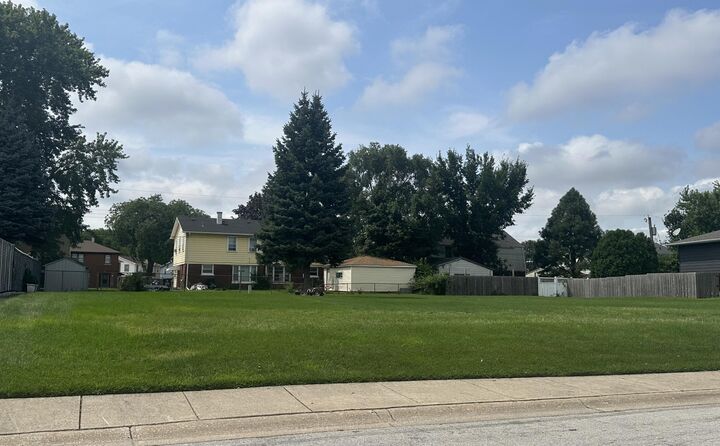 Property Photo:  4130 Hawthorne Street  IN 46312 