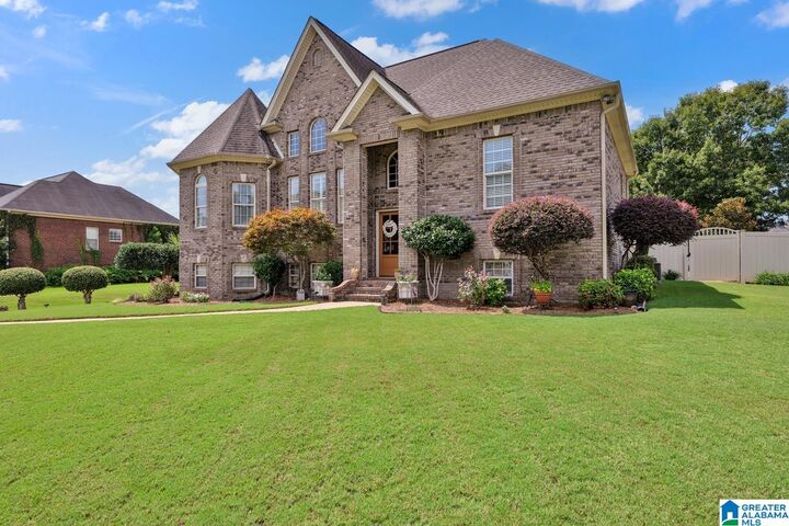 Property Photo:  9662 Ridge Way  AL 35091 