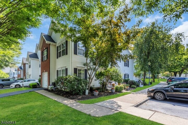 Property Photo: 401 Harvest Ln NJ 08852