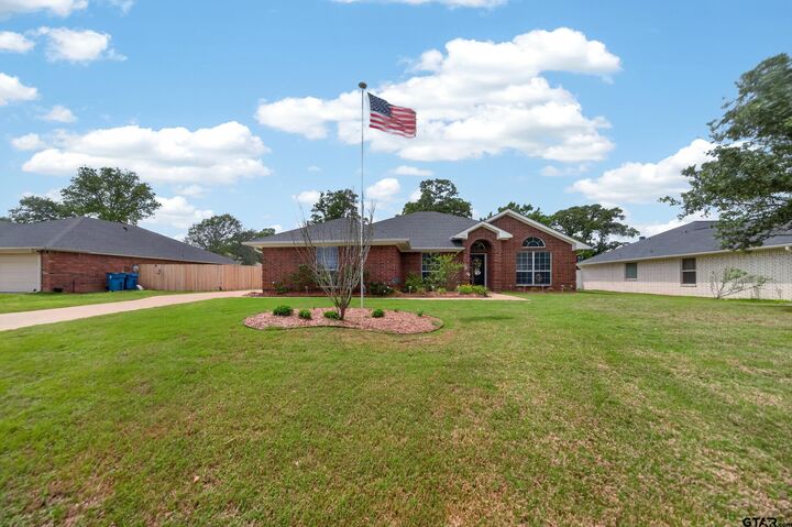 Property Photo: 514 Noah Lane TX 75771