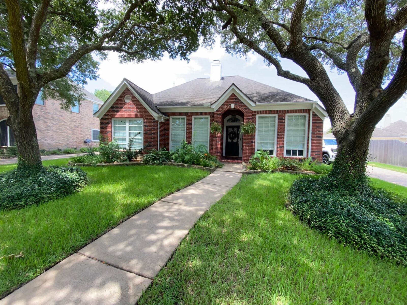 Property Photo:  1906 Dawn Hollow Lane  TX 77494 