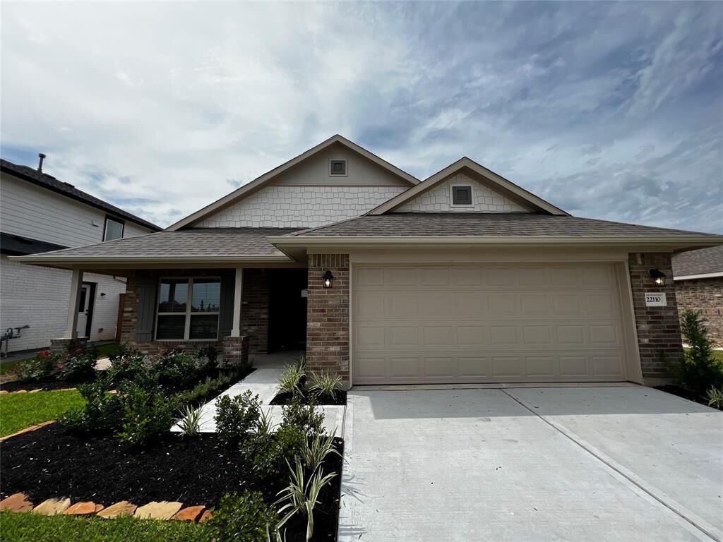 Property Photo: 13910 Seneca Lake Drive TX 77568