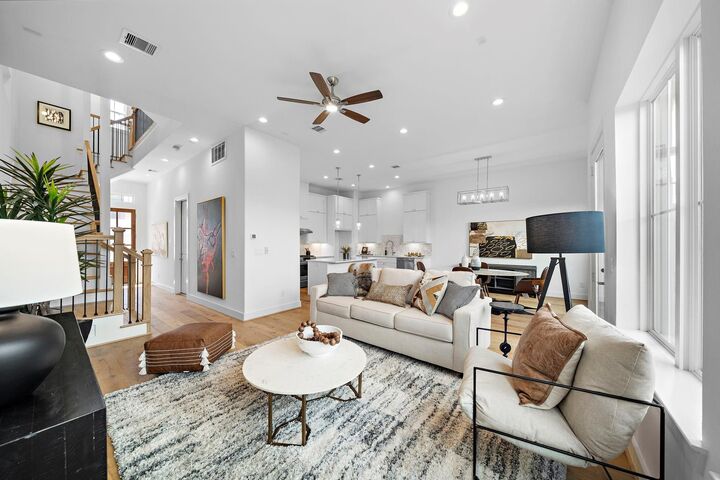 Property Photo: 8707 Padua Lane TX 77055