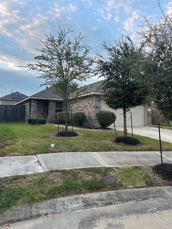 Property Photo: 4311 Cedar Elm Street TX 77521