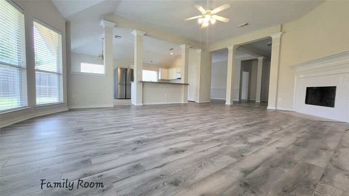 Property Photo: 5631 Beaver Pass Lane TX 77449