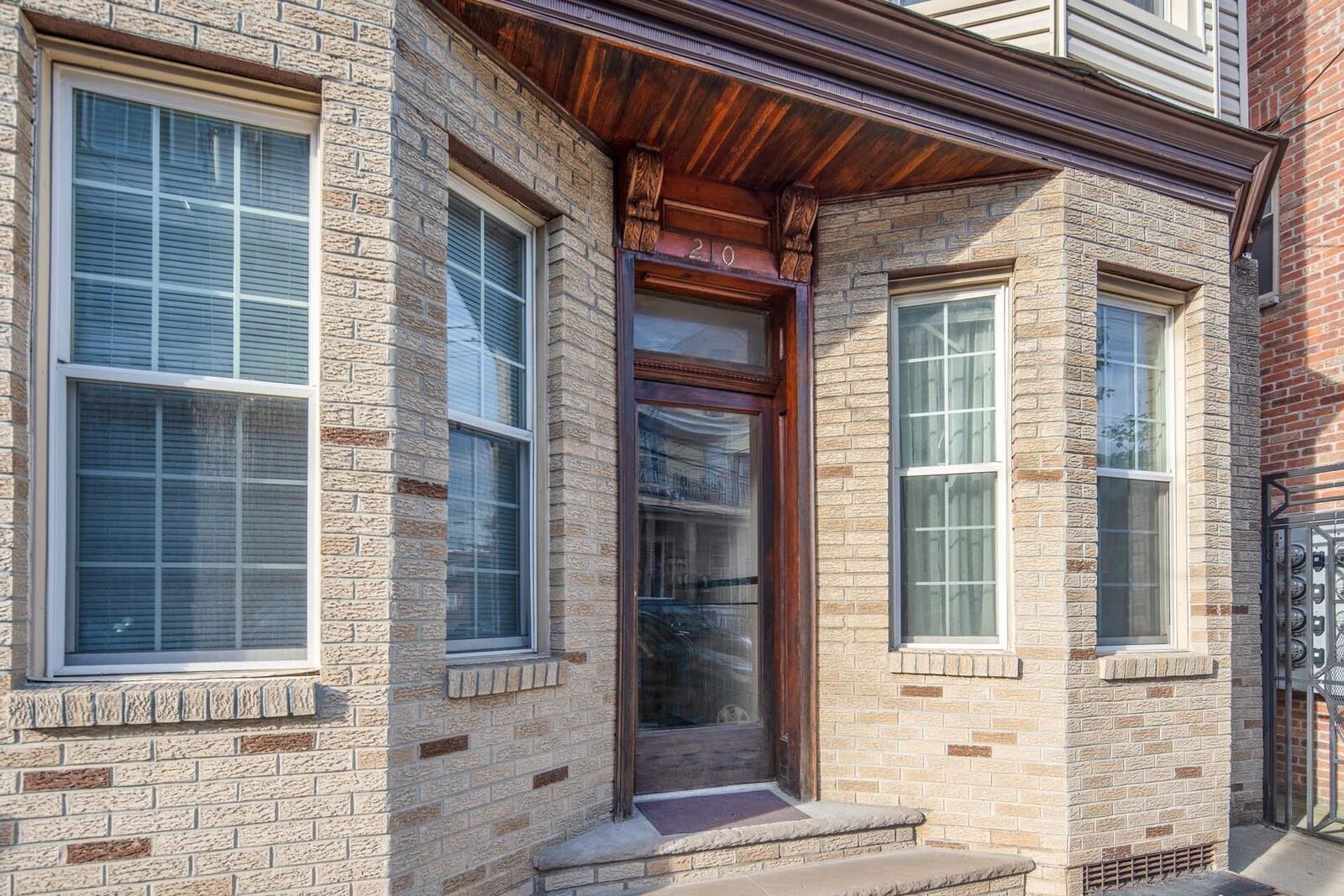 Property Photo:  210 36th St 3L  NJ 07087 