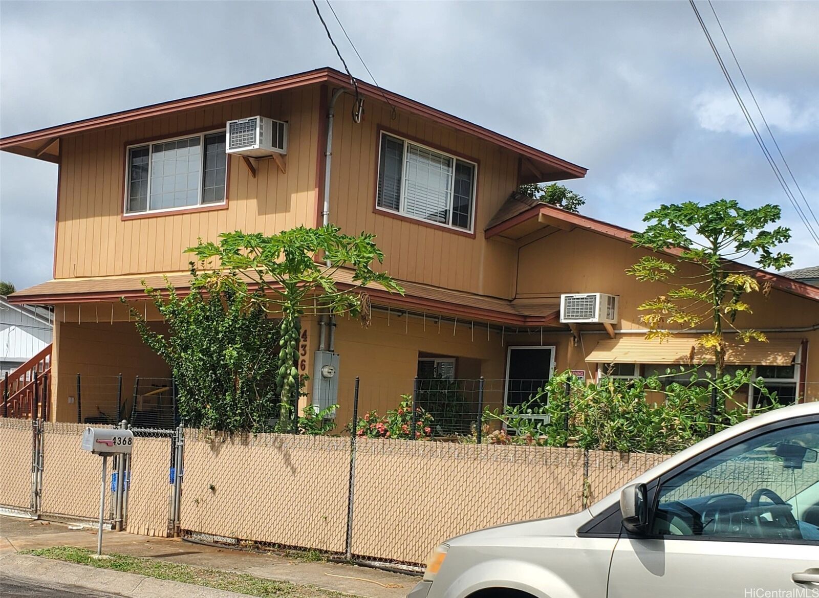 Property Photo:  4368 Laakea Street  HI 96818 