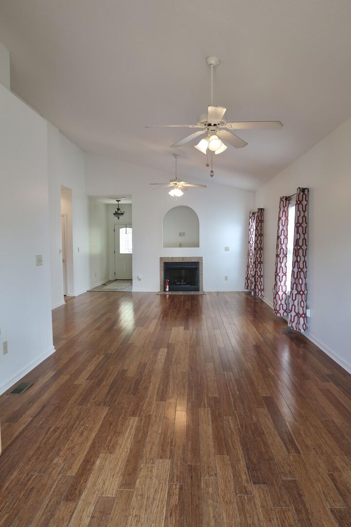 Property Photo:  881 Lauderdale Drive  KY 40515 