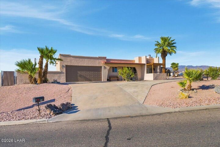 Property Photo: 1918 Rainbow Ave S AZ 86403
