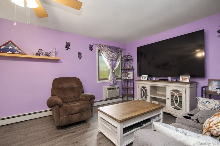 Property Photo: 7 Allan Park Mews NY 10940