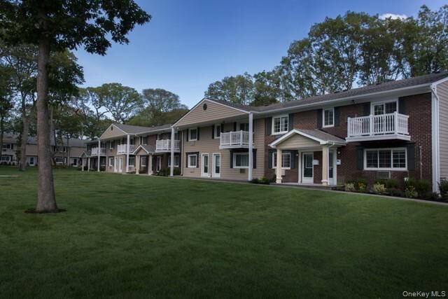 Property Photo:  5 Exeter Place 0508B  NY 11727 
