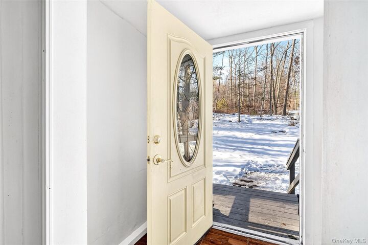 Property Photo:  7 Fern Trail  NY 12790 