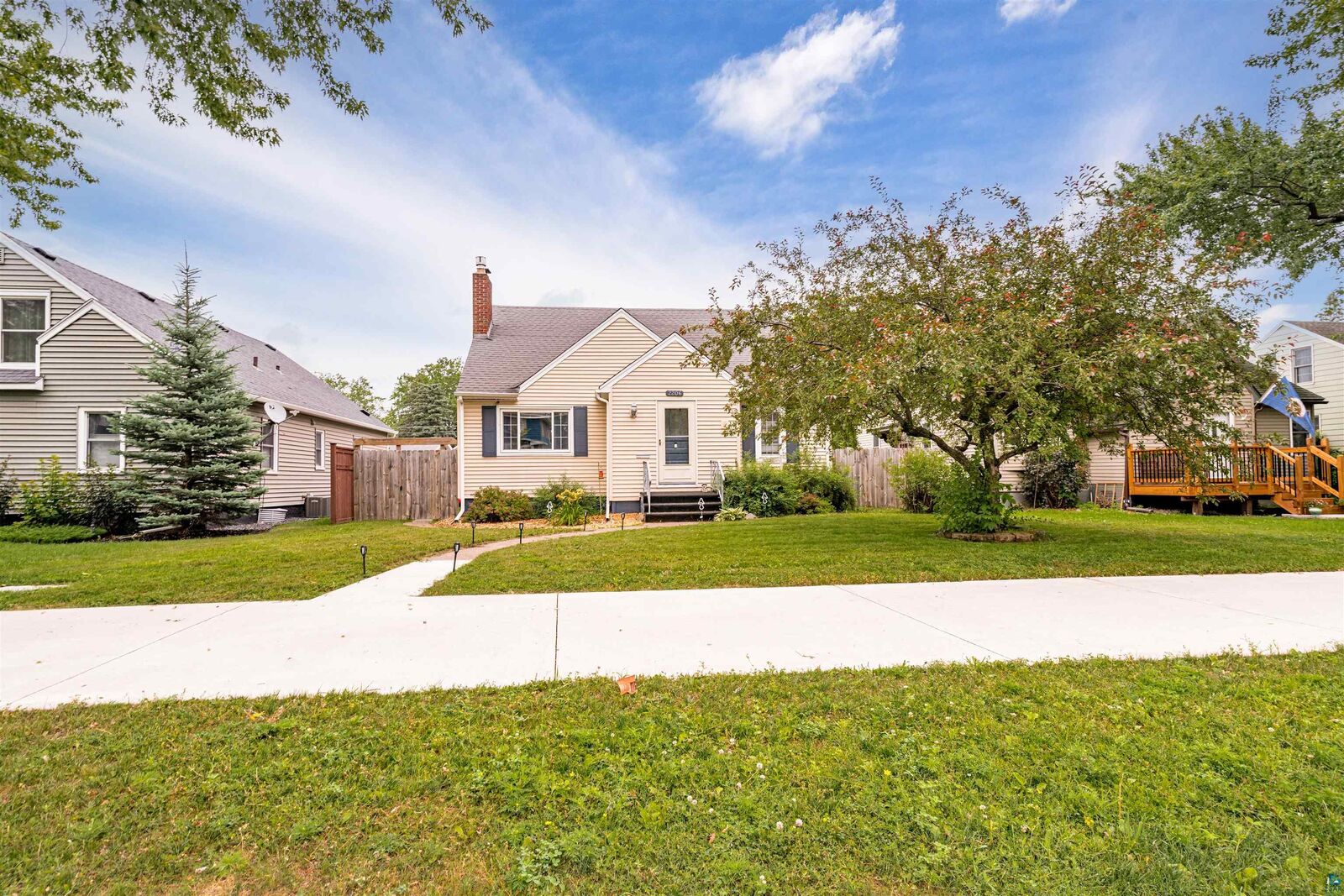 Property Photo:  2206 Hammond Ave  WI 54880 
