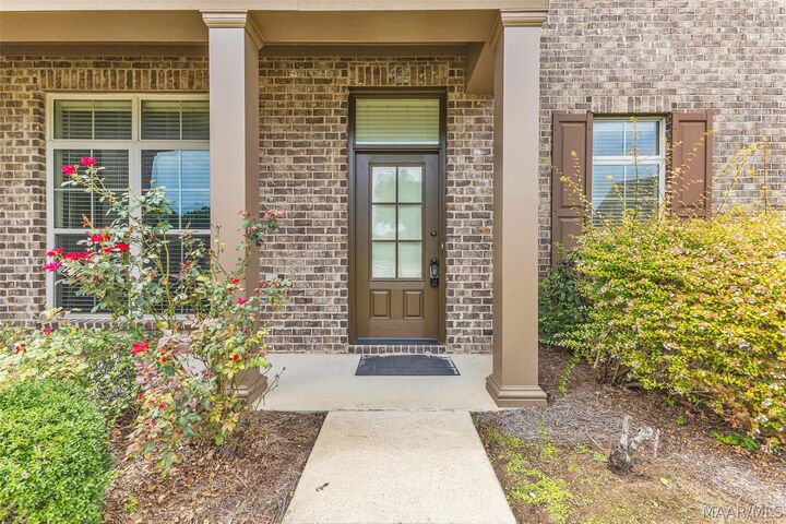 Property Photo: 3712 Weston Place AL 36116