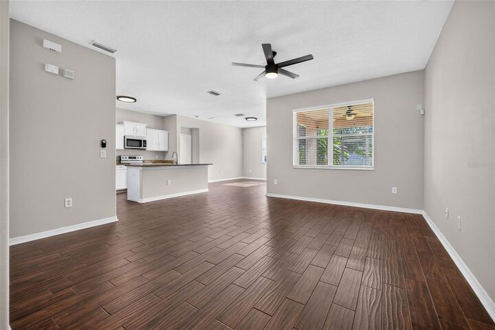 Property Photo:  14013 Hollow Leaf Place  FL 33579 