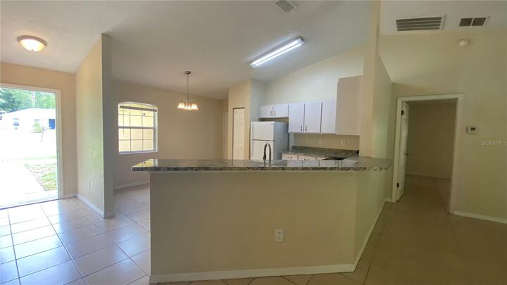 Property Photo: 523 Silver Way Drive FL 34471