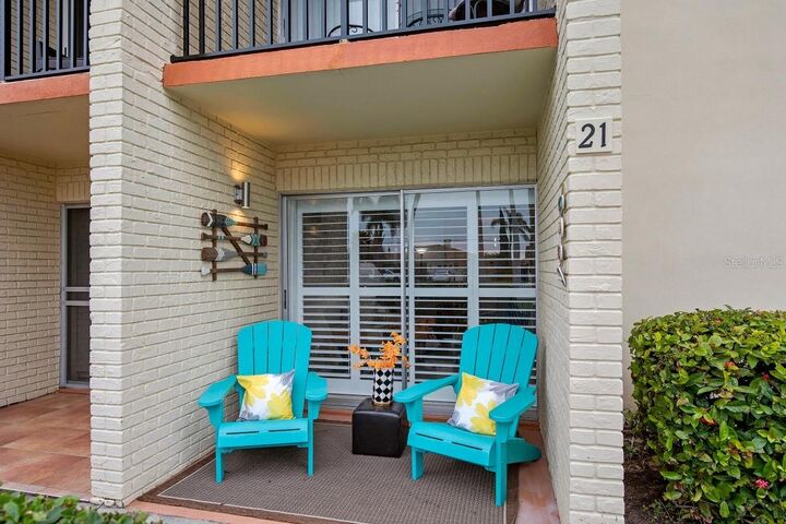 Property Photo: 10365 Paradise Boulevard 21 FL 33706
