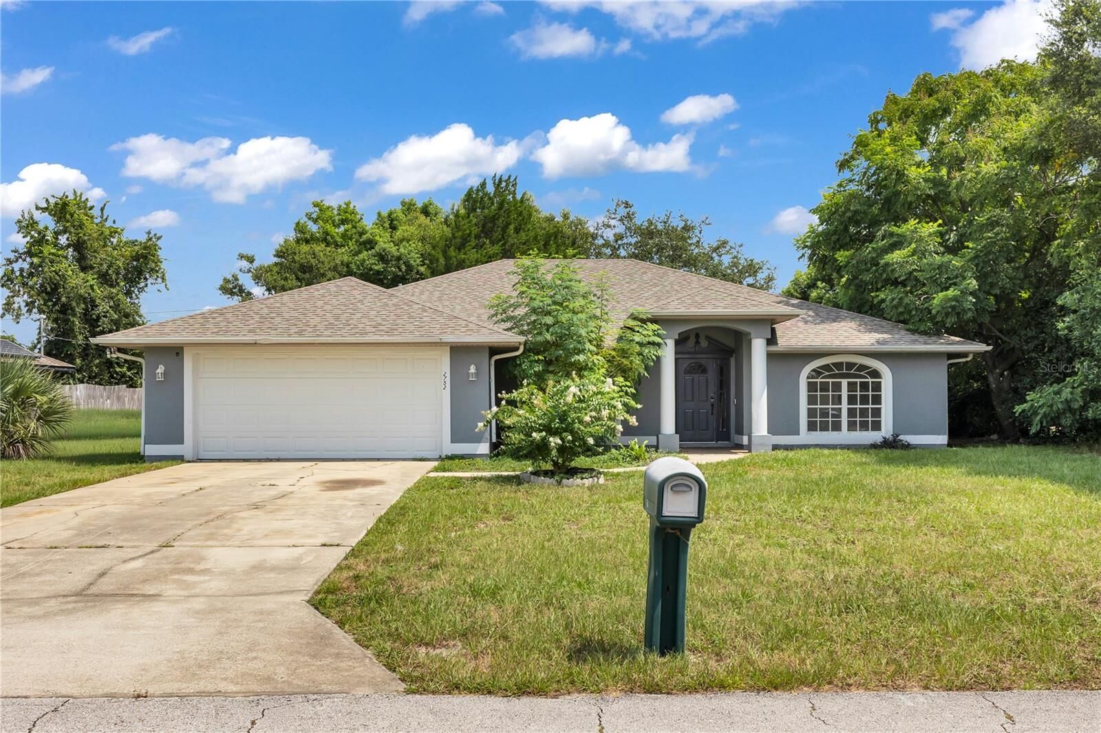 Property Photo:  2752 N Juliet Drive  FL 32738 