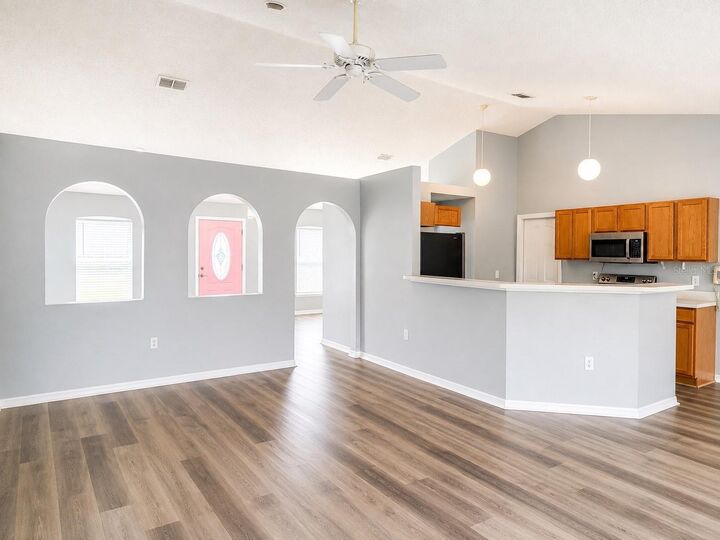 Property Photo: 3080 Utah Drive FL 32738