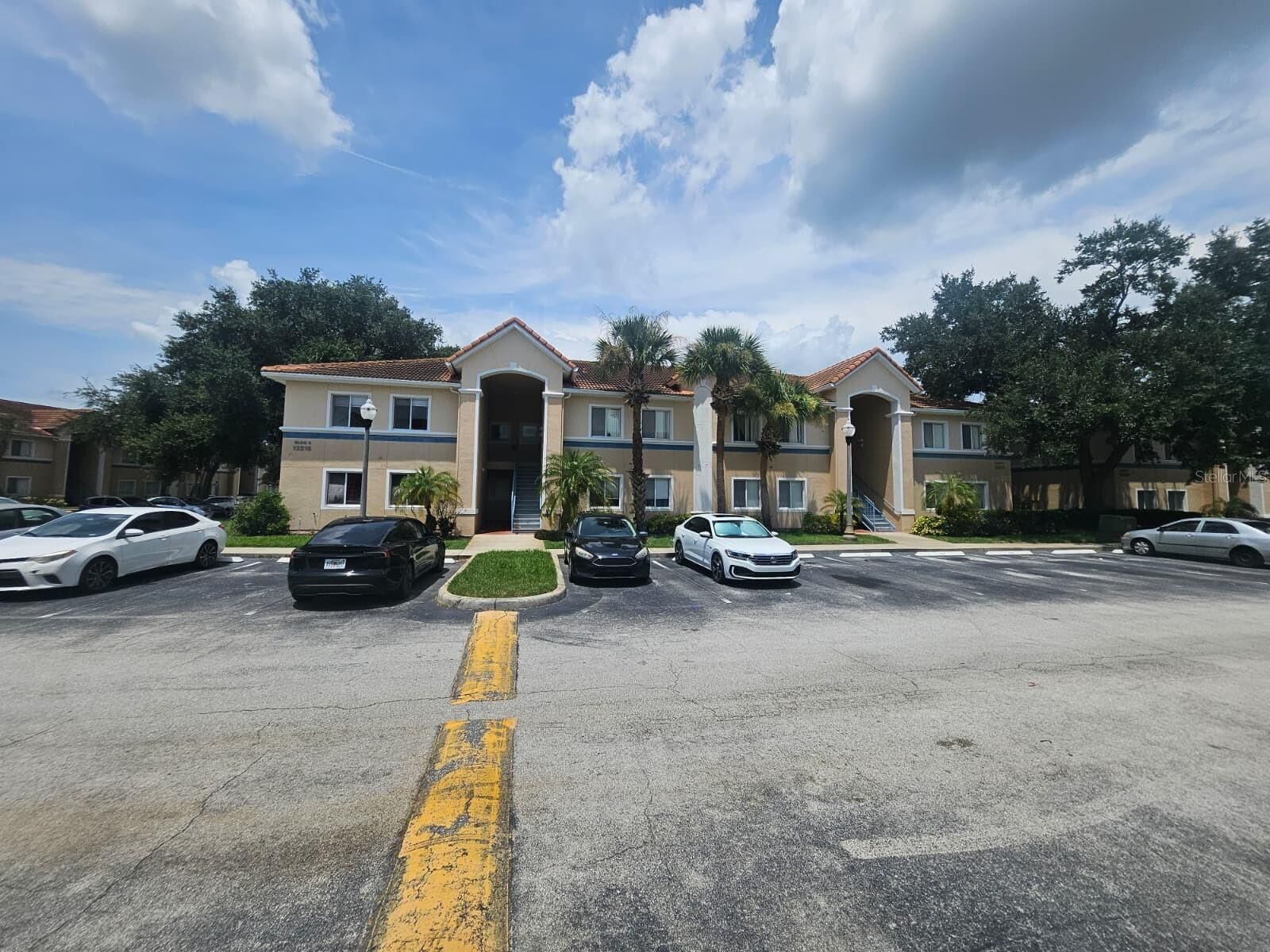 Property Photo:  13216 Villa Vista Drive 201  FL 32824 