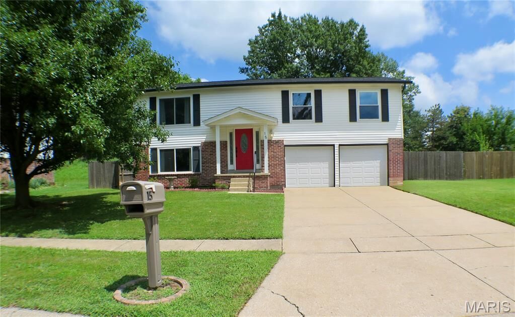 Property Photo: 15 Chip Drive MO 63366