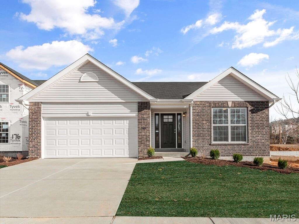Property Photo: 2 Aspen Ii At Elkhorn Ridge Manors MO 63380