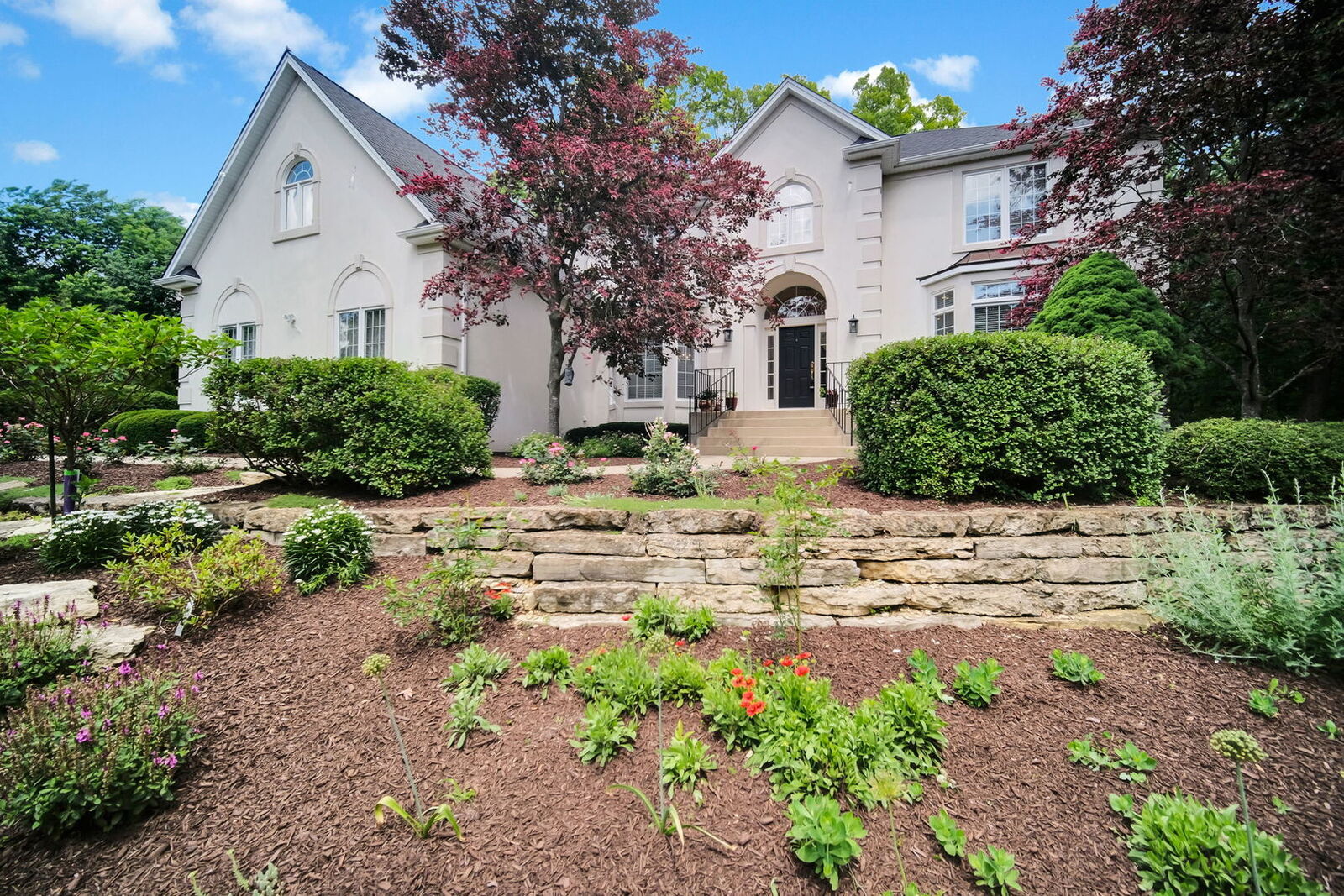 Property Photo:  36W244 Fieldcrest Drive  IL 60175 