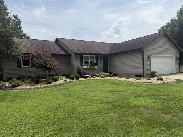 Property Photo:  10468 Chayla Road  IL 62959 