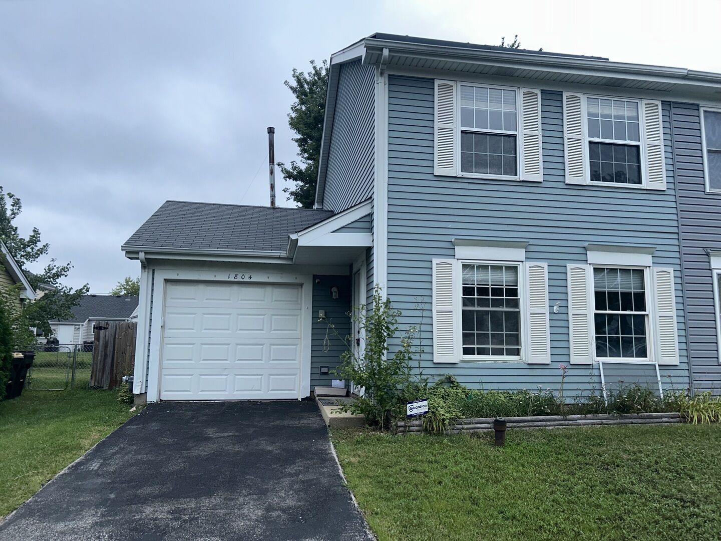 Property Photo:  1804 De Forest Lane  IL 60133 