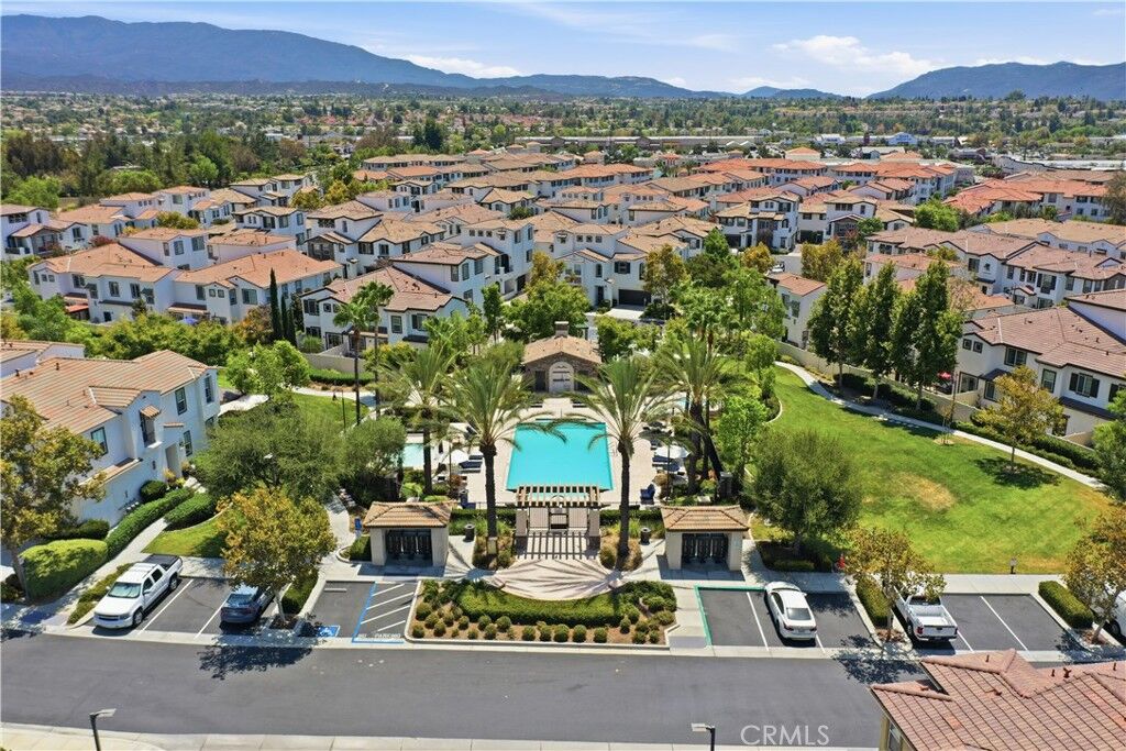 Property Photo:  31827 Calle Brio  CA 92592 