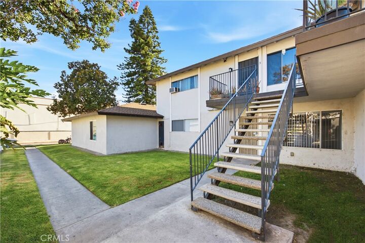 Property Photo:  2337 E Omega Avenue  CA 92806 