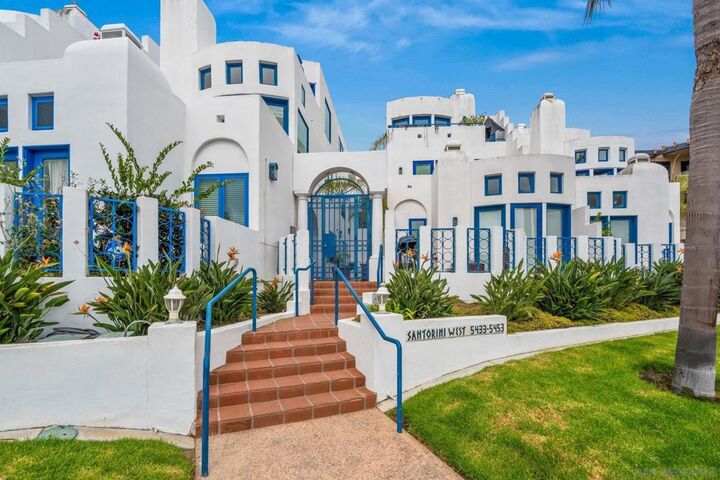 Property Photo:  5437 La Jolla Blvd  CA 92037 