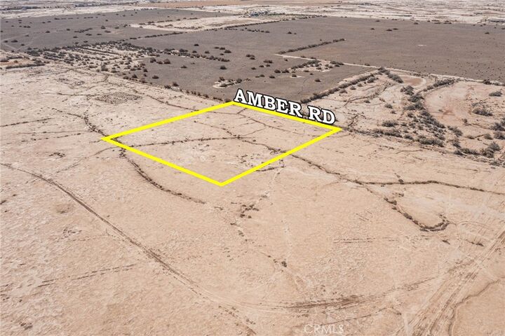 Property Photo:  4520713 Amber Road  CA 92356 
