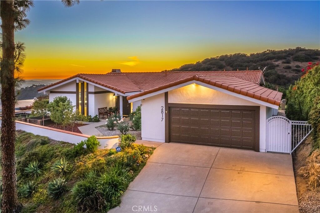 Property Photo:  2817 N Mountain  CA 91711 