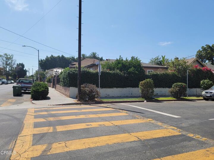 Property Photo:  2338 Sheridan Street  CA 90033 