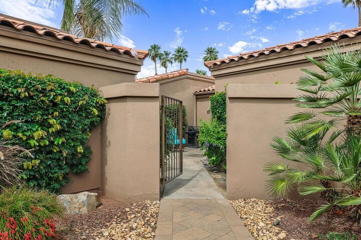 Property Photo:  38689 Nasturtium Way  CA 92211 