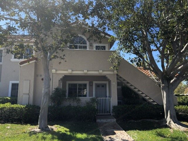 Property Photo:  43 Via Cresta  CA 92688 