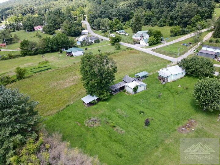 Property Photo: 211 Black Oak Road WV 24740