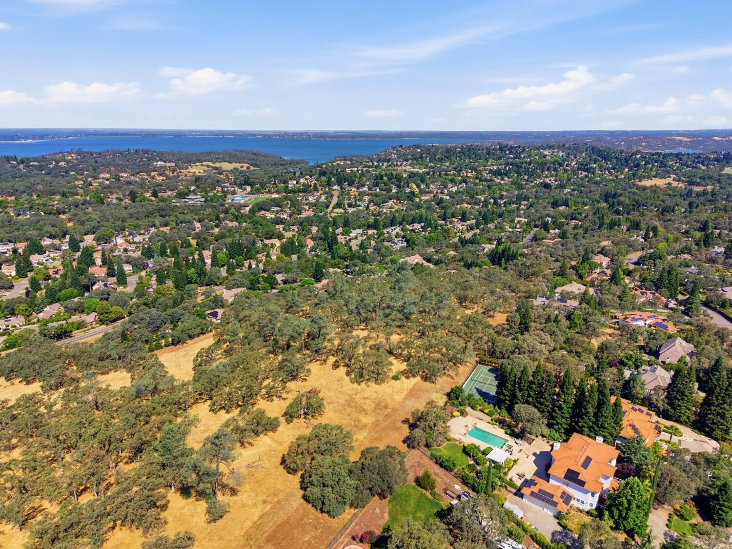 Property Photo: 1100 Firth Way CA 95762