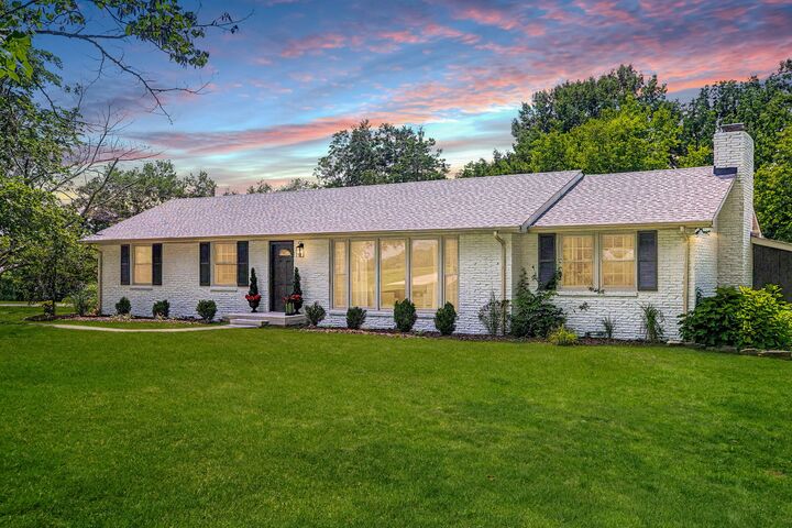 Property Photo:  4334 Louise Rd  TN 37051 