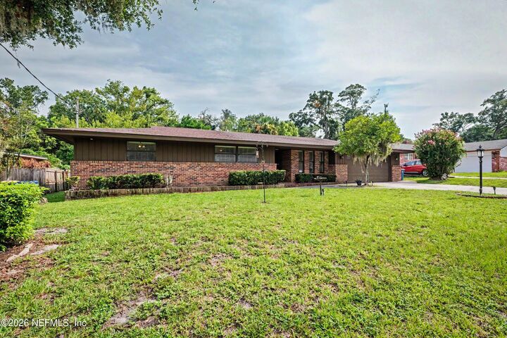 Property Photo:  5325 Santa Rosa Way  FL 32211 