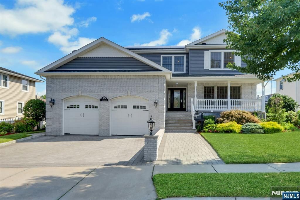 Property Photo:  375 Sanford Avenue  NJ 07071 