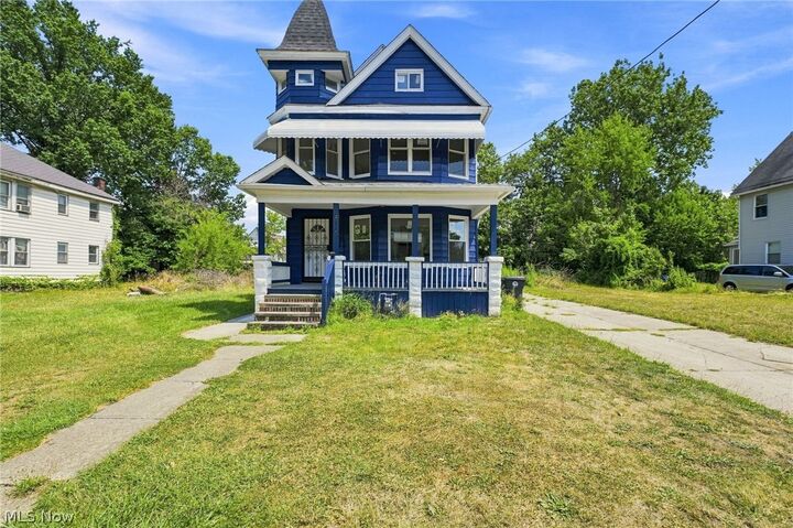 Property Photo:  675 E 115  OH 44108 
