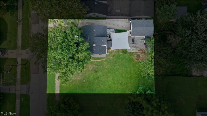 Property Photo:  1315 Edgehill Avenue SE  OH 44484 